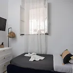 Iriada House Dom wakacyjny *