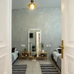 Iriada House بيت للعطل