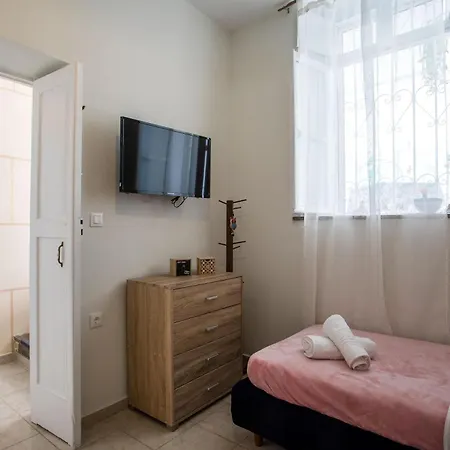 Iriada House * Rhodes City