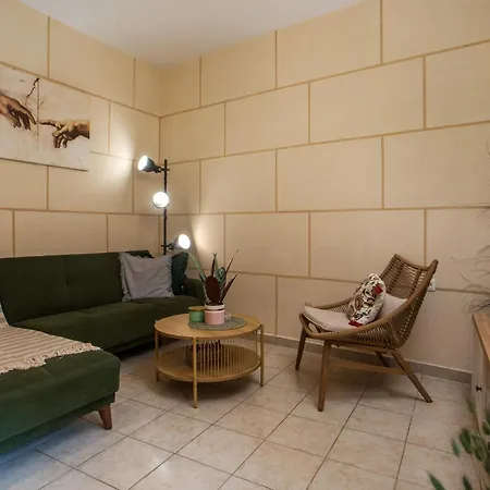 Iriada House Будинок відпочинку Rhodes City