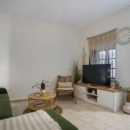 Iriada House