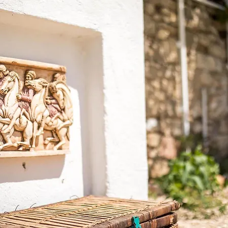 Vakantiehuis Iriada House *